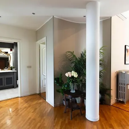 Damiki Luminoso, شقة تورينو