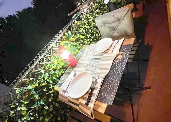 Damiki Luminoso, Apartman *