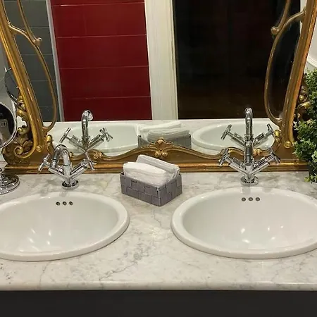 Damiki Luminoso, Lägenhet *