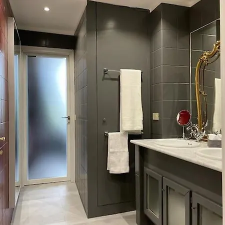 公寓 Damiki Luminoso,